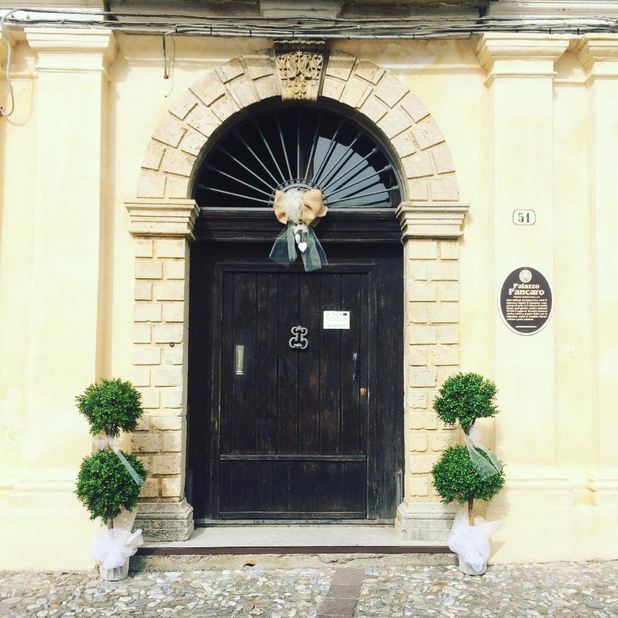 B&B Palazzo Pancaro Altomonte Bagian luar foto
