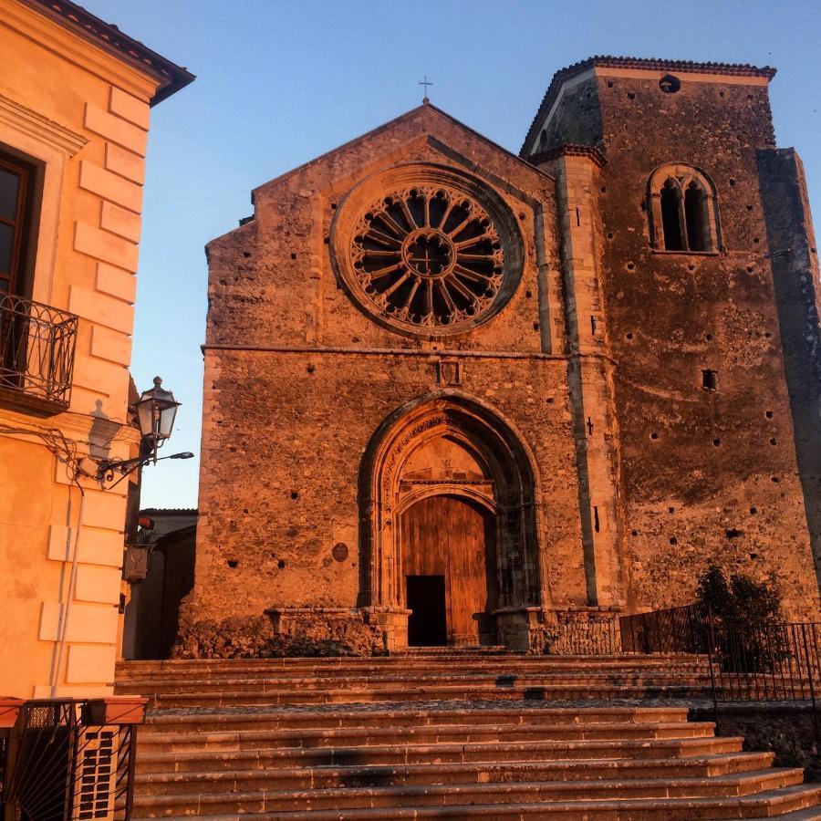 B&B Palazzo Pancaro Altomonte Bagian luar foto